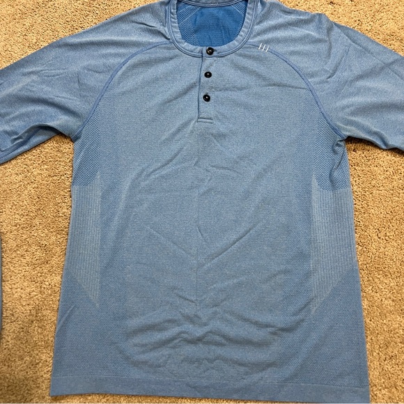 Men’s Lululemon Long Sleeve Shirt Size Small - Picture 7 of 9